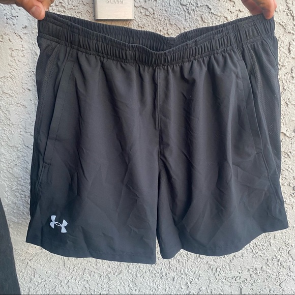 Under Armour Other - MENS UNDER ARMOUR SHORTS